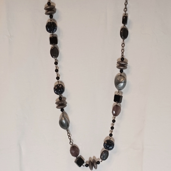 Necklaces - Lot of 4 - Picture 2 of 7